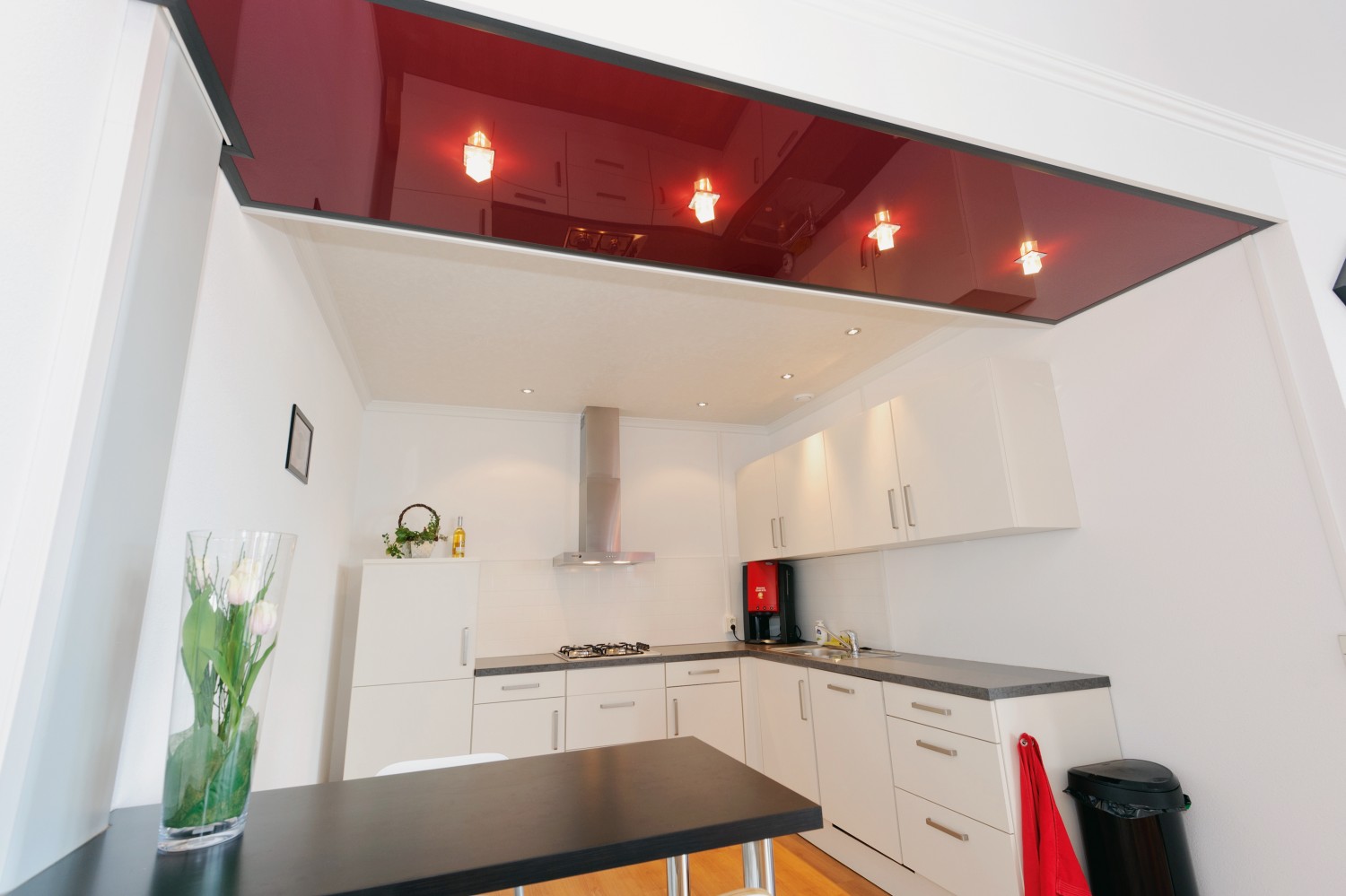 Rund ums haus einfach mal unterhängen moderne decken lassen sich