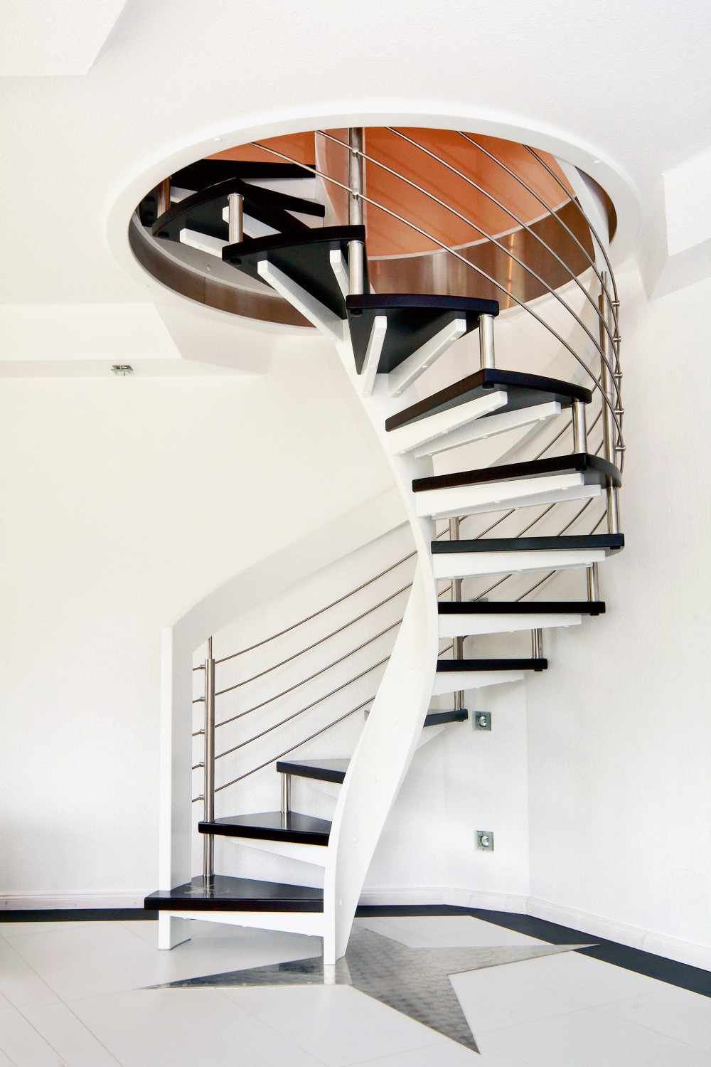 Rund ums Haus Individuelle Treppen von STREGER verbinden moderne Architektur mit historischen Elementen - News, Bild 1