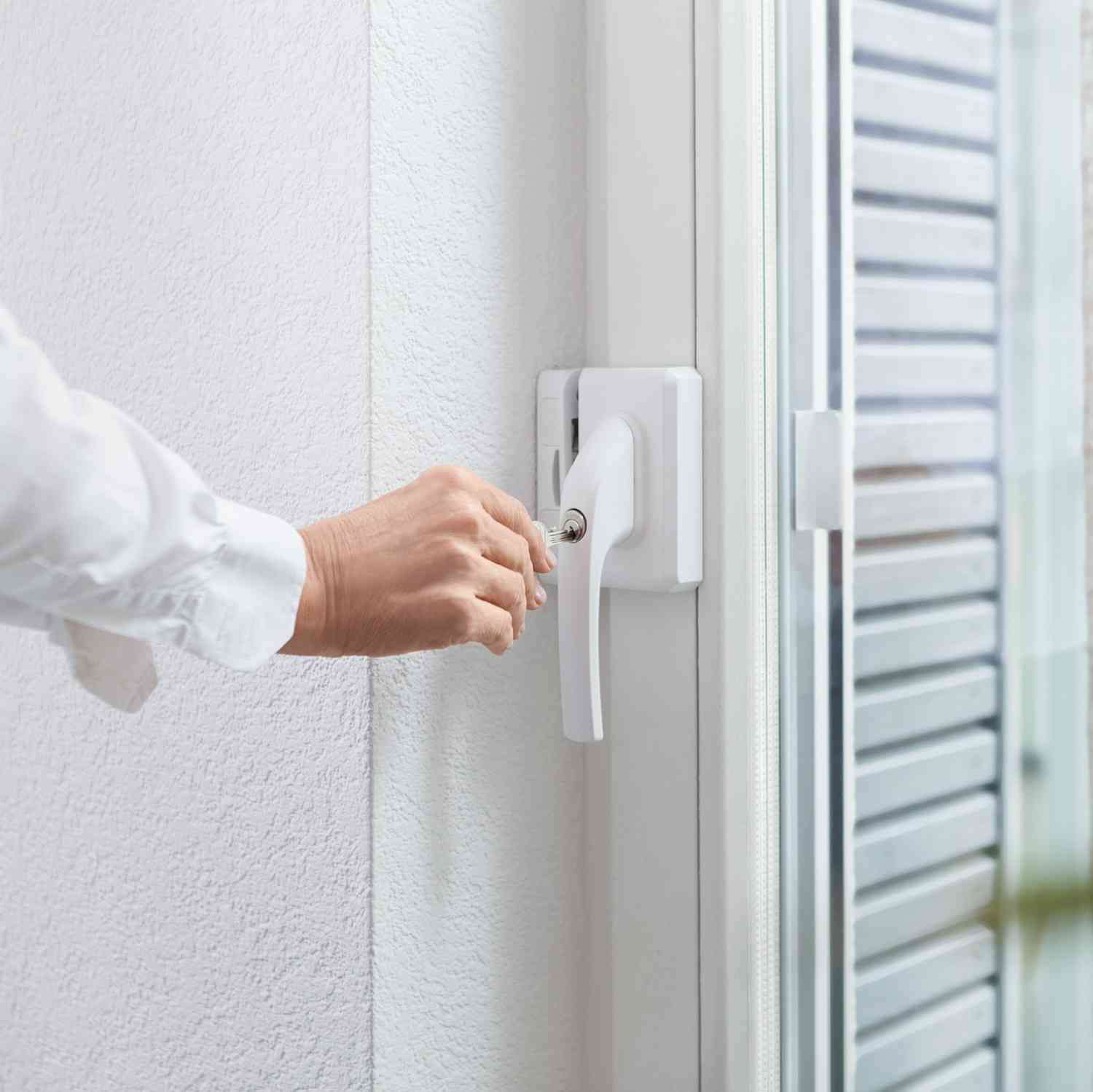 Marke: ABUS Einbrecher googeln nicht – aber sie scrollen!, Bild 2 Rund ums Haus Einbrecher googeln nicht – aber sie scrollen! - News, Bild 2