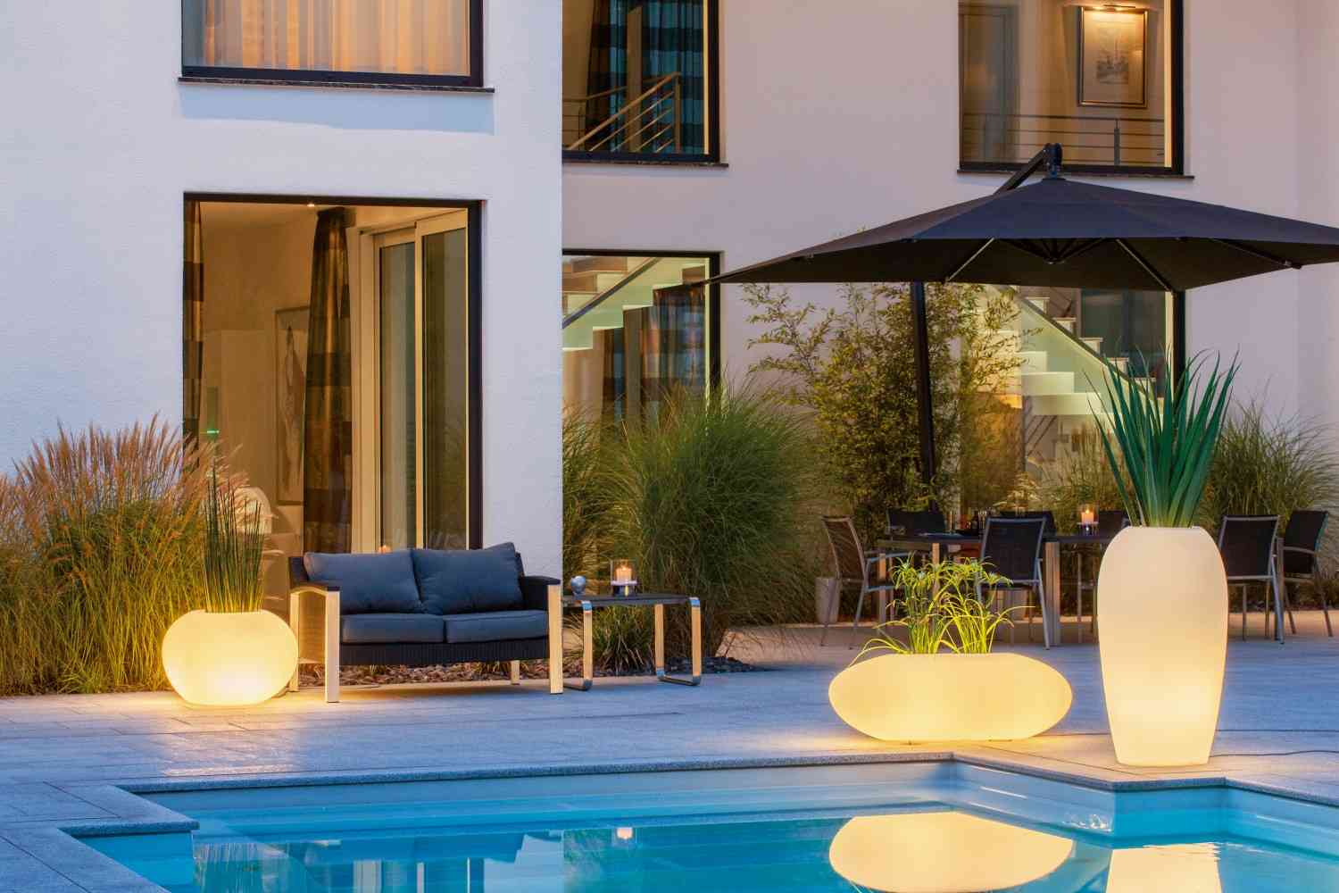 Arbeitsschutz Langlebig und mit zeitlosem Design – die Pflanzgefäße von Degardo sind ideal für die Außenanlage, Bild 1 Arbeitsschutz Langlebig und mit zeitlosem Design – die Pflanzgefäße von Degardo sind ideal für die Außenanlage - News, Bild 1