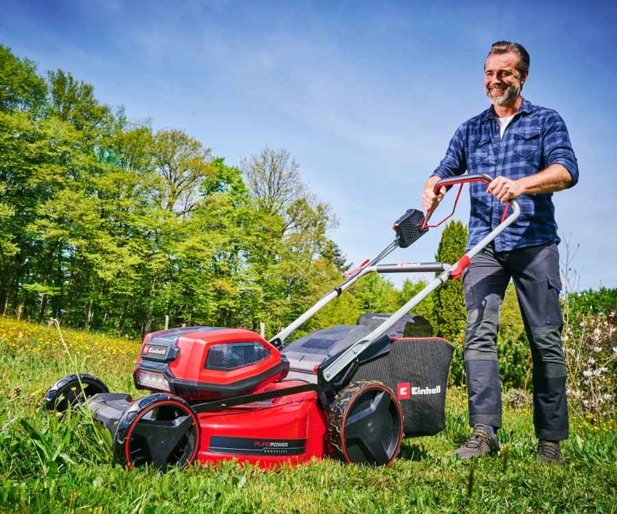Marke: Einhell Zwei neue Akku-Rasenmäher von Einhell - Für Rasenflächen bis zu 1.200 Quadratmeter, Bild 1 Gartenwerkzeuge Zwei neue Akku-Rasenmäher von Einhell - Für Rasenflächen bis zu 1.200 Quadratmeter - News, Bild 1