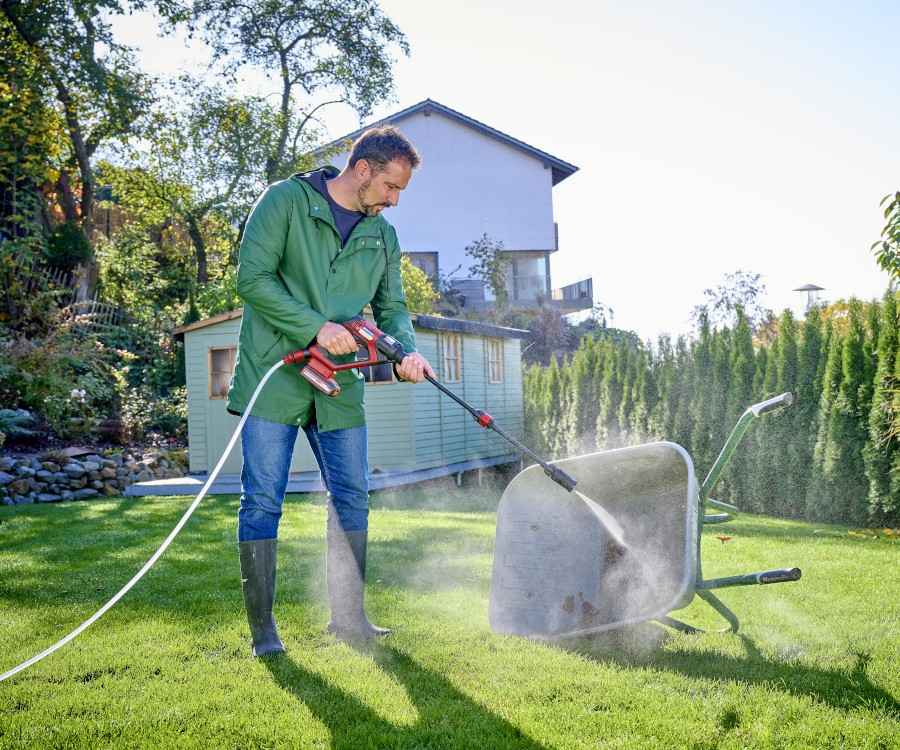 Marke: Einhell So wird der Garten wieder ein Schmuckstück, Bild 1 Rund ums Haus So wird der Garten wieder ein Schmuckstück - News, Bild 1