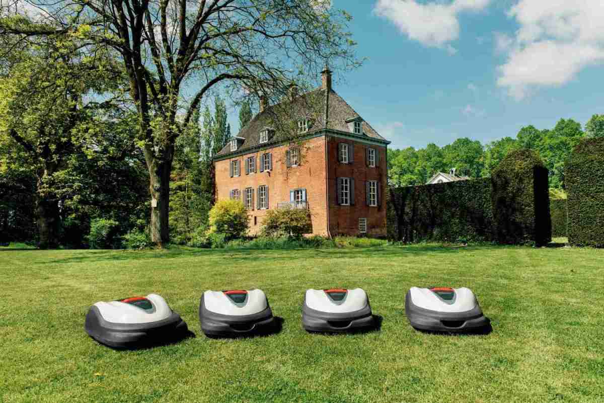 Garten Neues Steuergerät von Honda erlaubt Zusammenarbeit mehrerer Mähroboter. - News, Bild 3