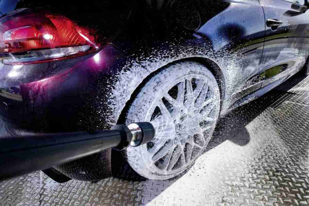 Marke: Kärcher Neues Kärcher-Zubehör für die Hochdruckreinigung von Fahrzeugen, Bild 1 Arbeitsschutz Neues Kärcher-Zubehör für die Hochdruckreinigung von Fahrzeugen - News, Bild 1