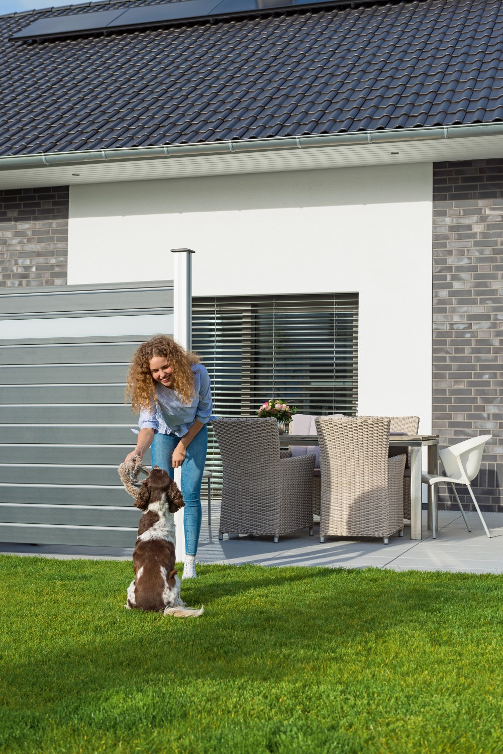 Garten Frischer Look für den Garten - Trendige Alu-Elemente bilden den perfekten Sichtschutz - News, Bild 1