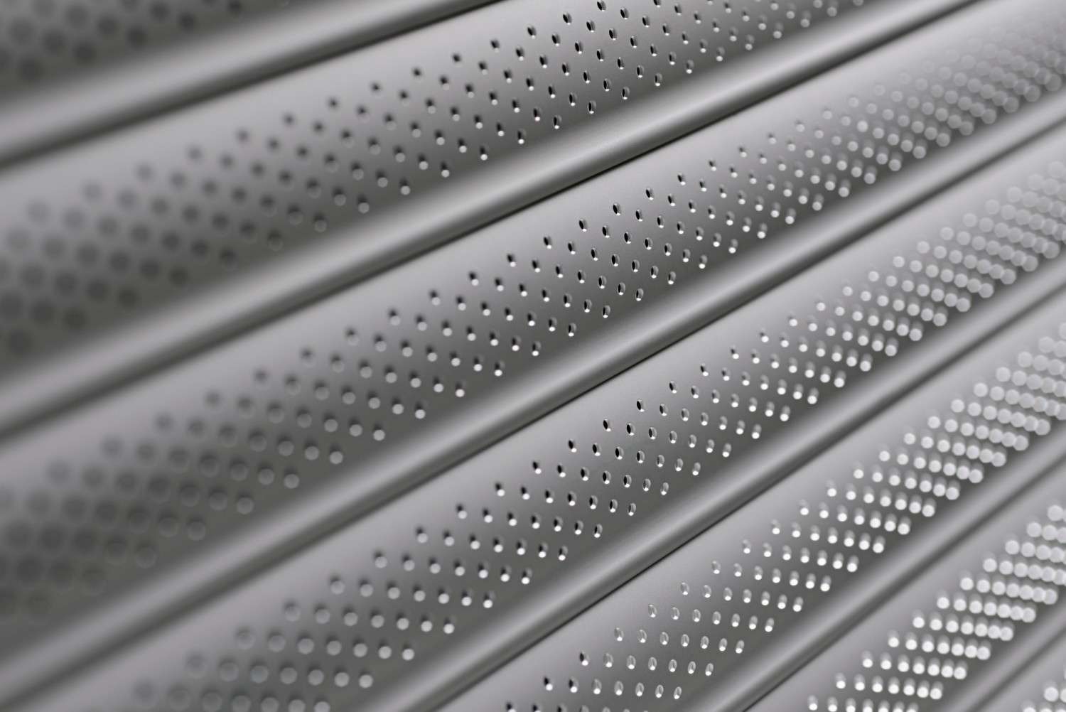Marke: Aluminium-Rollläden haben viele Vorteile - Schutz vor hühnergroßem Hagel, Bild 1 Rund ums Haus Aluminium-Rollläden haben viele Vorteile - Schutz vor hühnergroßem Hagel - News, Bild 1