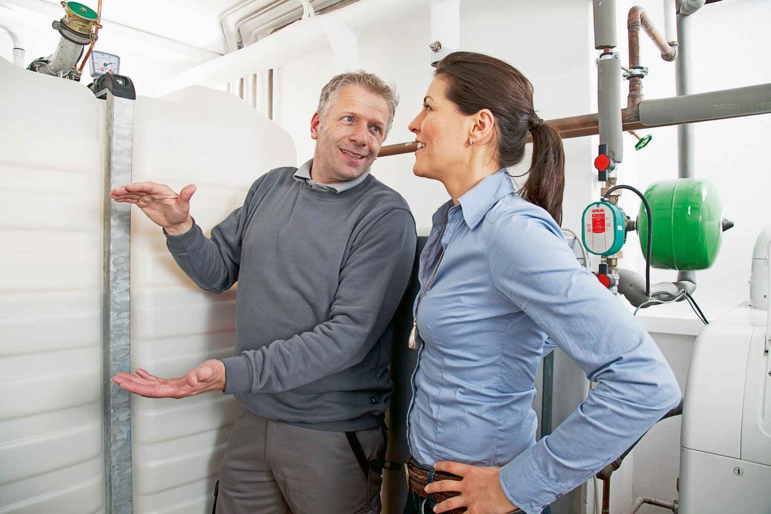 Rund ums Haus Wärmeversorgung mit Öl-Brennwerttechnik und erneuerbaren Energien, Bild 1 Rund ums Haus Wärmeversorgung mit Öl-Brennwerttechnik und erneuerbaren Energien - News, Bild 1