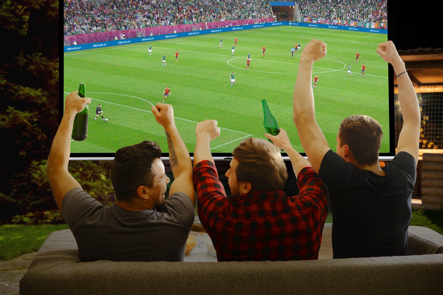Smart Home Schluss mit Geruckel beim Fußball-Streaming: So läuft der Ball ganz rund - News, Bild 1