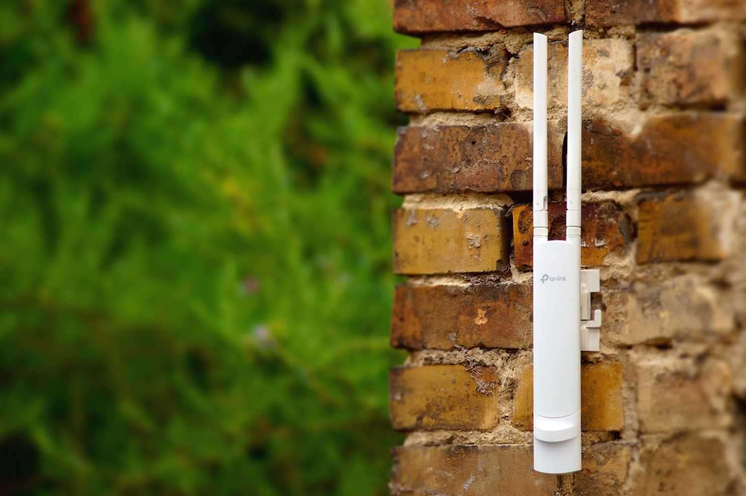 Smart Home WLAN auch im Freien mit hoher Geschwindigkeit: Wireless Access Point EAP225-Outdoor von TP-Link, Bild 1 Smart Home WLAN auch im Freien mit hoher Geschwindigkeit: Wireless Access Point EAP225-Outdoor von TP-Link - News, Bild 1