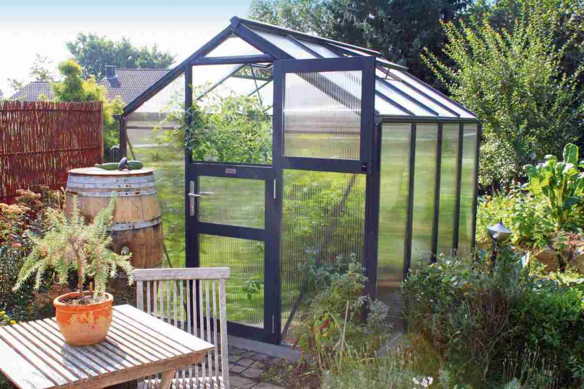WAMA Klein, aber oho! - Gewächshäuser im Mini-Look von WAMA nehmen kaum Platz im Garten ein, Bild 1 Garten Klein, aber oho! - Gewächshäuser im Mini-Look von WAMA nehmen kaum Platz im Garten ein - News, Bild 1