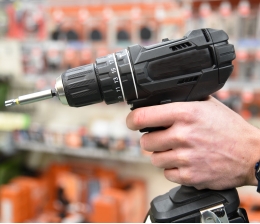 Marke: Elektrowerkzeuge für Heimwerker: Hierauf müssen Sie bei Kauf und Bedienung achten, Bild 1 Arbeitsschutz Elektrowerkzeuge für Heimwerker: Hierauf müssen Sie bei Kauf und Bedienung achten - News, Bild 1