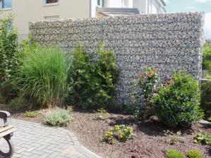 Arbeitsschutz Gabionen von Gabionen Kaiser trennen Garten oder Einfahrt ab, Bild 1 Arbeitsschutz Gabionen von Gabionen Kaiser trennen Garten oder Einfahrt ab - News, Bild 1