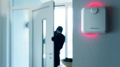 Marke: Sorglos in den Urlaub: Smarte Tipps für ein sicheres Zuhause, Bild 1 Arbeitsschutz Sorglos in den Urlaub: Smarte Tipps für ein sicheres Zuhause - News, Bild 1