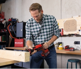 Einhell 18 Volt Akku-Universalsäge für Holz, Metallrohre und Kunststoffe, Bild 1 E-Werkzeuge Akku 18 Volt Akku-Universalsäge für Holz, Metallrohre und Kunststoffe - News, Bild 1