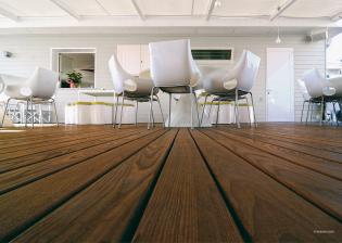 Garten Den Sommer auf der Terrasse genießen mit den Terrassenböden der Marke THERMORY von Brenstol, Bild 1 Garten Den Sommer auf der Terrasse genießen mit den Terrassenböden der Marke THERMORY von Brenstol - News, Bild 1