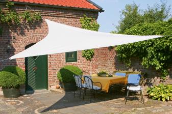 Garten Schutz vor Sonne, Wind und Regen: Das Sonnensegel als Alternative zum klassischen Schirm, Bild 1 Garten Schutz vor Sonne, Wind und Regen: Das Sonnensegel als Alternative zum klassischen Schirm - News, Bild 1