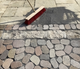 Garten Umweltfreundliche Fugensand-Lösungen halten Terrassen und Gartenwege frei von Unkraut - News, Bild 1