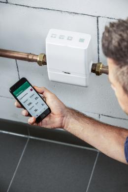Produktvorstellung Schluss mit Wasserschäden: Smartes Kontrollsystem warnt per Smartphone, Bild 1 Produktvorstellung Schluss mit Wasserschäden: Smartes Kontrollsystem warnt per Smartphone - News, Bild 1