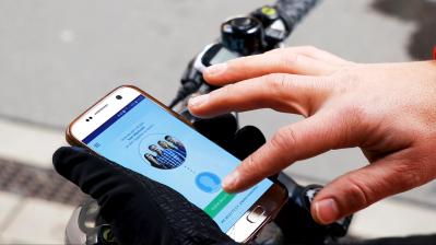 Produktvorstellung Smarte Hilfe für Radler: Rückleuchte erkennt Sturz und startet GPS-Notruf, Bild 1 Produktvorstellung Smarte Hilfe für Radler: Rückleuchte erkennt Sturz und startet GPS-Notruf - News, Bild 1