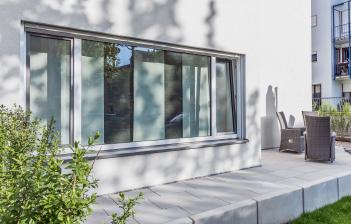 Rund ums Haus Algen adieu - Veralgte Fassaden intelligent vermeiden mit Putzen von Saint-Gobain Weber, Bild 1 Rund ums Haus Algen adieu - Veralgte Fassaden intelligent vermeiden mit Putzen von Saint-Gobain Weber - News, Bild 1