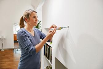 Rund ums Haus Flexibler Flüssigdübel von Fischer vereinfacht Bohrlocharbeiten deutlich, Bild 1 Rund ums Haus Flexibler Flüssigdübel von Fischer vereinfacht Bohrlocharbeiten deutlich - News, Bild 1
