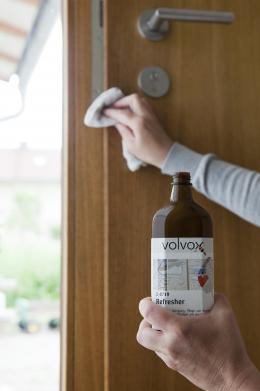 Rund ums Haus Holz schnell und unkompliziert auffrischen mit dem Volvox-Refresher, Bild 1 Rund ums Haus Holz schnell und unkompliziert auffrischen mit dem Volvox-Refresher - News, Bild 1