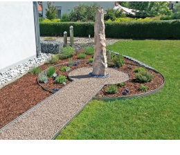 Rund ums Haus Kreativ Gärten gestalten mit stilvollen Randbegrenzungen, Bild 1 Rund ums Haus Kreativ Gärten gestalten mit stilvollen Randbegrenzungen - News, Bild 1