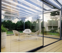 Rund ums Haus Langlebiger Wind- und Wetterschutz von Leeb Balkone verlängert die Terrassensaison, Bild 1 Rund ums Haus Langlebiger Wind- und Wetterschutz von Leeb Balkone verlängert die Terrassensaison - News, Bild 1