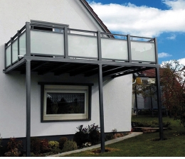 Rund ums Haus Mit dem praktischem Online-Konfigurator wird der Traum vom Wunschbalkon wahr, Bild 1 Rund ums Haus Mit dem praktischem Online-Konfigurator wird der Traum vom Wunschbalkon wahr - News, Bild 1