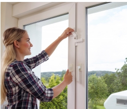 Rund ums Haus Neue Fenstersicherungen lösen Alarm aus - News, Bild 1