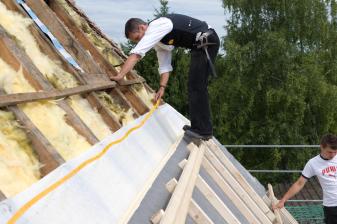 Marke: Trotzt jedem Wetter: Vier Kriterien für eine feuchtesichere Steildachsanierung, Bild 1 Rund ums Haus Trotzt jedem Wetter: Vier Kriterien für eine feuchtesichere Steildachsanierung - News, Bild 1