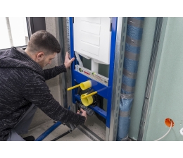 Sola Eine Wasserwaage für Installationsarbeiten von Sola, Bild 1 Handwerkzeuge Eine Wasserwaage für Installationsarbeiten von Sola - News, Bild 1