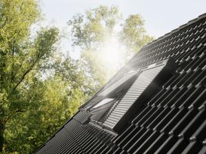 Rund ums Haus Velux Rollläden für Dachfenster nachrüsten - News, Bild 1