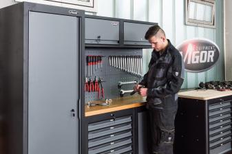 Werkstatteinrichtung Stabile Schrankwandsysteme für die aufgeräumte Werkstatt, Bild 1 Werkstatteinrichtung Stabile Schrankwandsysteme für die aufgeräumte Werkstatt - News, Bild 1