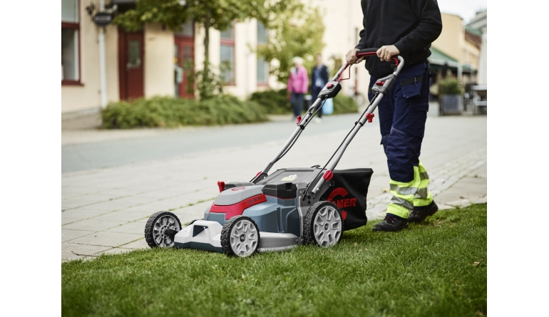 Cramer 61 cm Schnittbreite mit dem 82V Dual-Akku-Mäher von Cramer, Bild 1 Gartengeräte 61 cm Schnittbreite mit dem 82V Dual-Akku-Mäher von Cramer - News, Bild 1