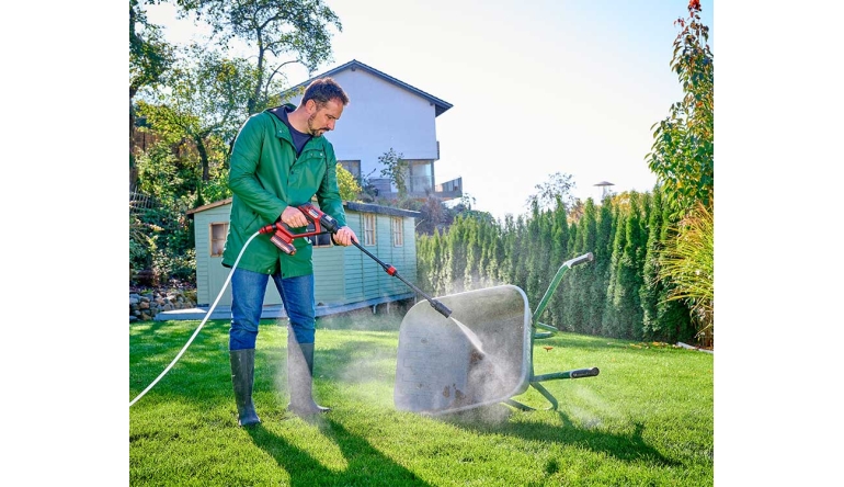 Marke: Einhell Neue Akku-Druckreinigerpistole von Einhell - Bis zu 24 bar Druck, Bild 1 Druckluftwerkzeuge Neue Akku-Druckreinigerpistole von Einhell - Bis zu 24 bar Druck - News, Bild 1
