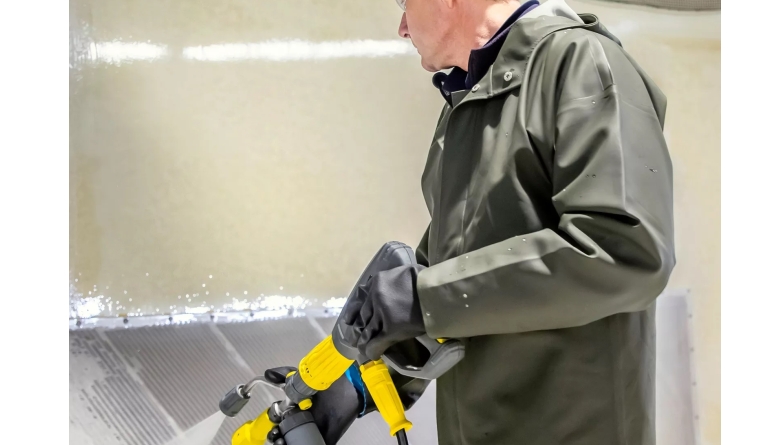 Marke: Kärcher Neues Zubehör für Hochdruckreiniger: Becher-Schaumlanze soll Zeit sparen, Bild 1 Arbeitsschutz Neues Zubehör für Hochdruckreiniger: Becher-Schaumlanze soll Zeit sparen - News, Bild 1