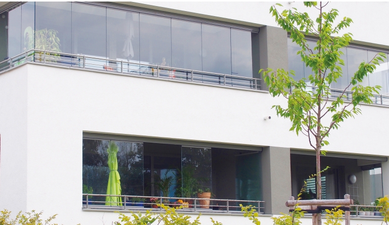 Rund ums Haus Lumon präsentiert Balkon- und Terrassenverglasungen auf der Messe BAU 2019, Bild 1 Rund ums Haus Lumon präsentiert Balkon- und Terrassenverglasungen auf der Messe BAU 2019 - News, Bild 1