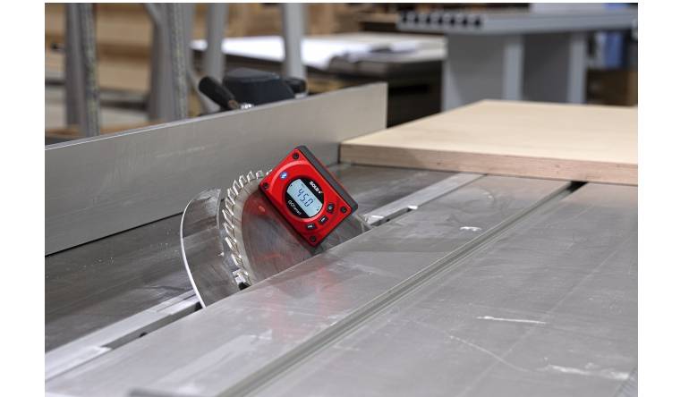 Sola Mit SOLA digital Neigungen und Winkel messen, Bild 1 Handwerkzeuge Mit SOLA digital Neigungen und Winkel messen - News, Bild 1