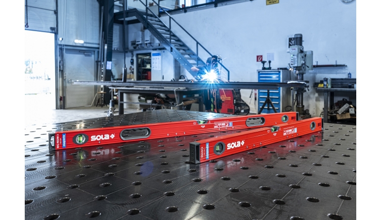 Werkstatteinrichtung Magnet-Wasserwaagen RED M und BIG RED M von SOLA - News, Bild 1