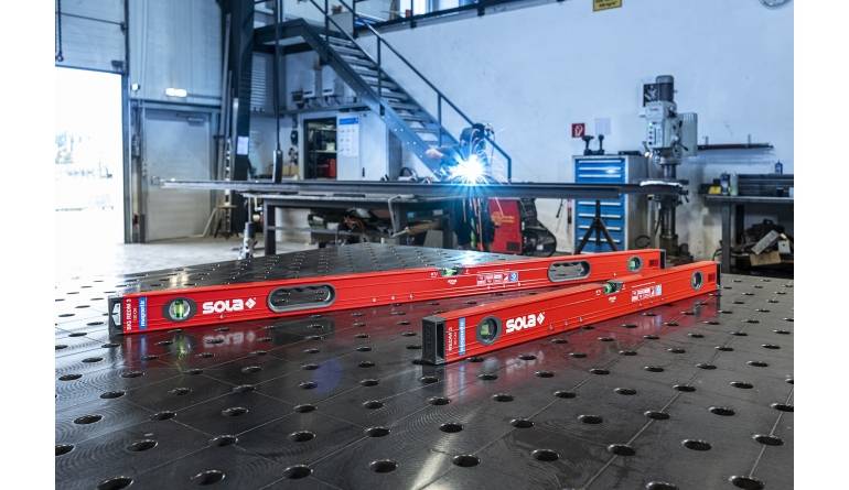 Sola Magnet-Wasserwaagen RED M und BIG RED M von SOLA, Bild 1 Werkstatteinrichtung Magnet-Wasserwaagen RED M und BIG RED M von SOLA - News, Bild 1