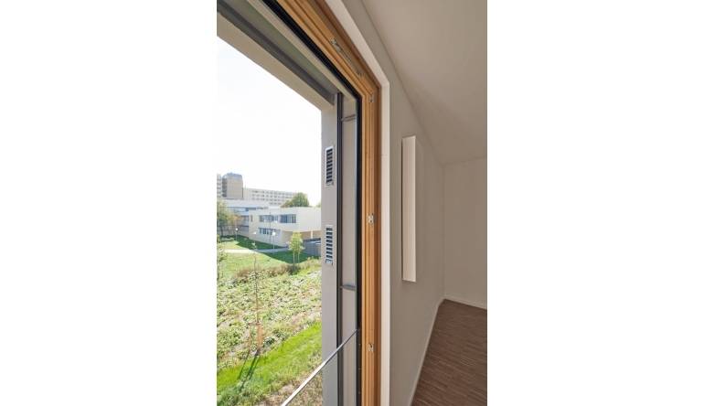 Zubehör Unsichtbar lüften mit neuer freeAir Fensterlaibung - Für jedes Gebäude geeignet, Bild 1 Zubehör Unsichtbar lüften mit neuer freeAir Fensterlaibung - Für jedes Gebäude geeignet - News, Bild 1
