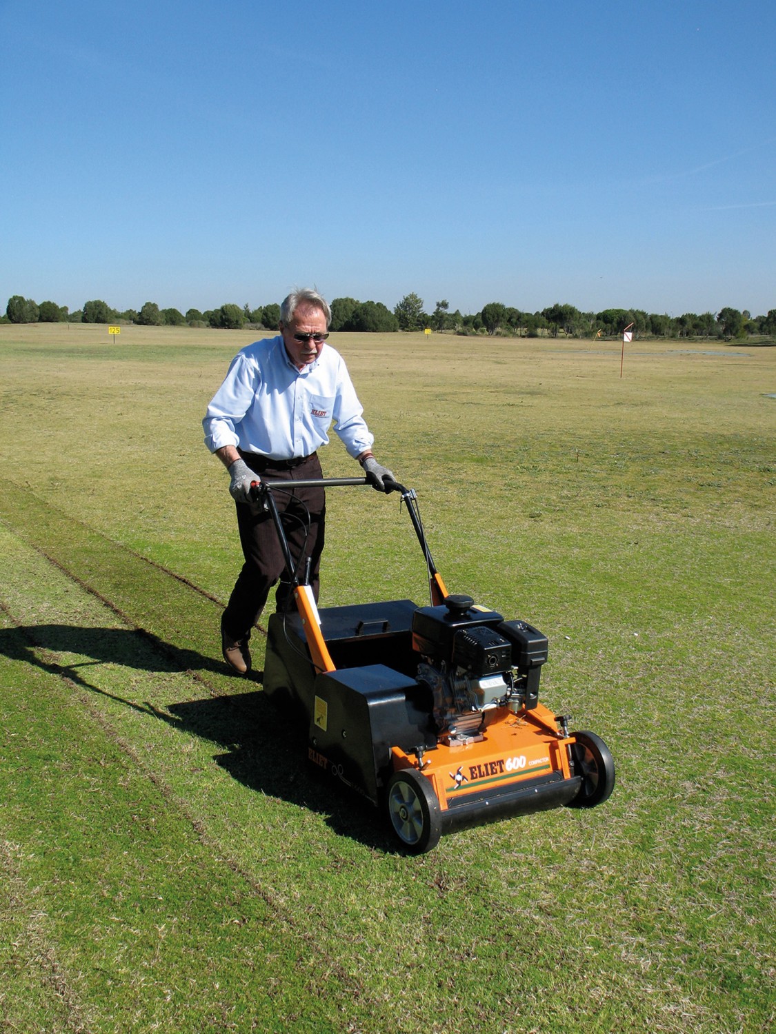 Serientest: Eliet E450, Eliet E600 Compactor, Bild 13 Vertikutierer-Benzin Eliet E450, Eliet E600 Compactor im Test , Bild 13