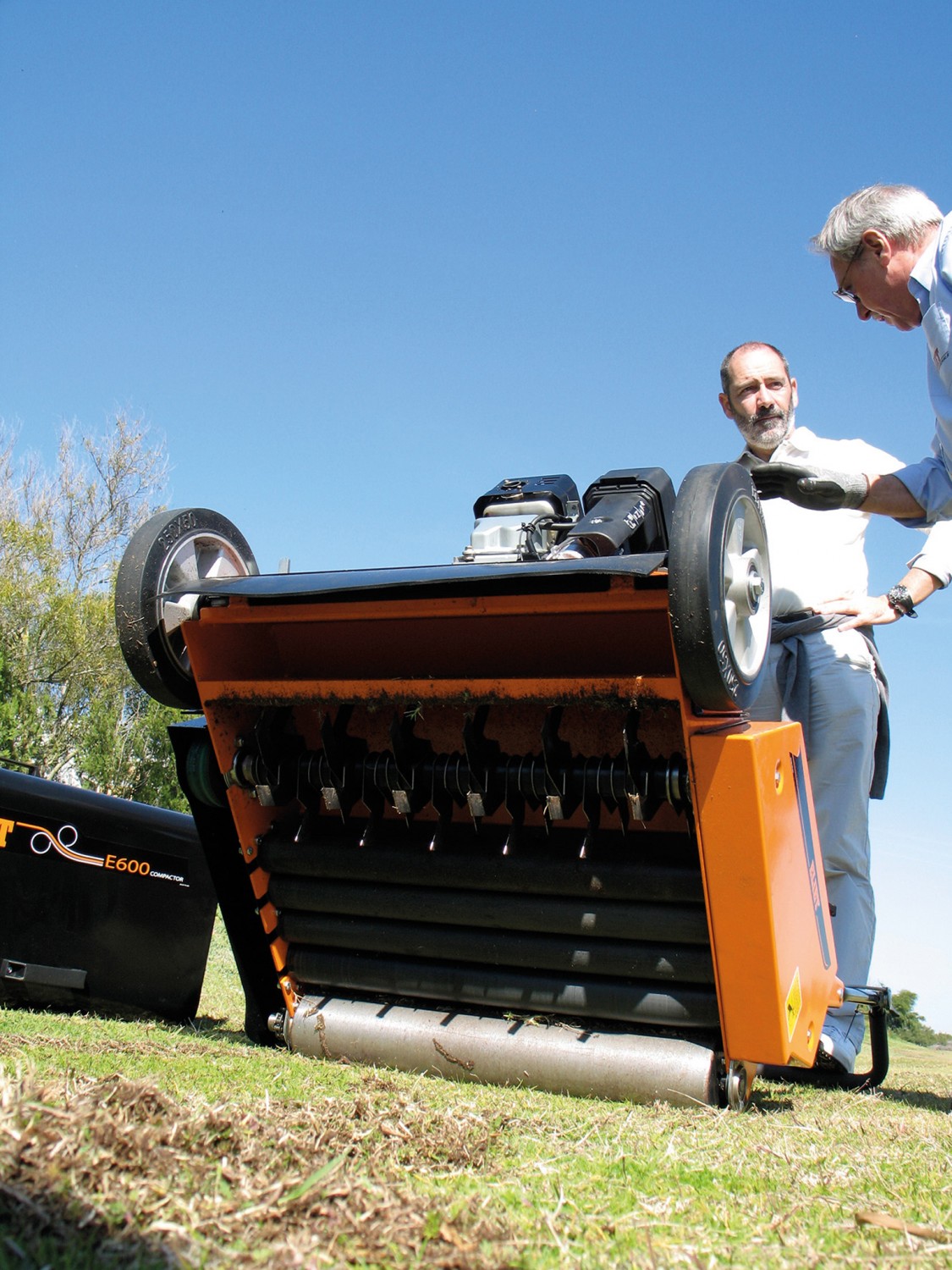 Serientest: Eliet E450, Eliet E600 Compactor, Bild 16 Vertikutierer-Benzin Eliet E450, Eliet E600 Compactor im Test , Bild 16