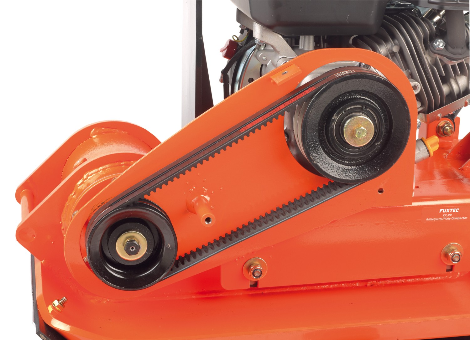 Handliche Rüttelplatte FX-RP1196 von Fuxtec: FUXTEC Rüttelplatte FX-RP1196, Bild 3 Sonstige Gartengeräte FUXTEC Rüttelplatte FX-RP1196 im Test, Bild 3