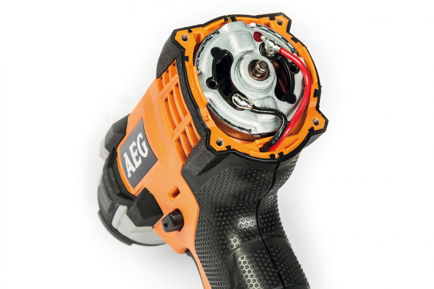 Power und Feingefühl: AEG BSS 18C 12Z, Bild 4 Akku-Schlagschrauber AEG BSS 18C 12Z im Test, Bild 4