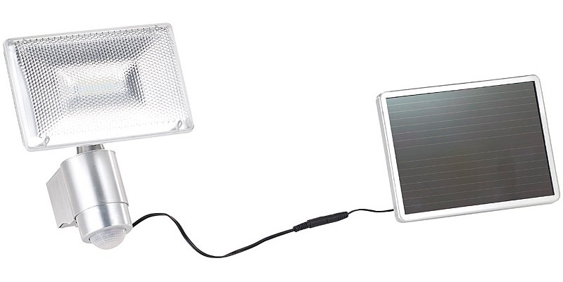 Kostenlos ins Rampenlicht: Luminea Solar-LED-Strahler 10W, Bild 2 Beleuchtung Luminea Solar-LED-Strahler 10W im Test, Bild 2
