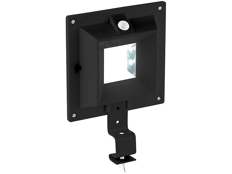 Erhellend bei Bedarf: LUNARTEC 3er-Set Solar-LED-Dachrinnenleuchten mit PIR-Sensor, Bild 3 Beleuchtung LUNARTEC 3er-Set Solar-LED-Dachrinnenleuchten mit PIR-Sensor im Test, Bild 3