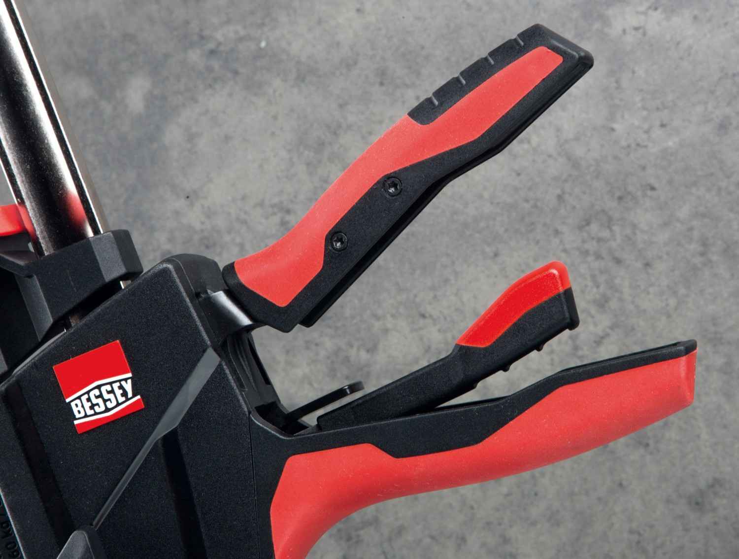 Sonstige Handwerkzeuge Bessey Beyceps / Installation Kit im Test, Bild 3