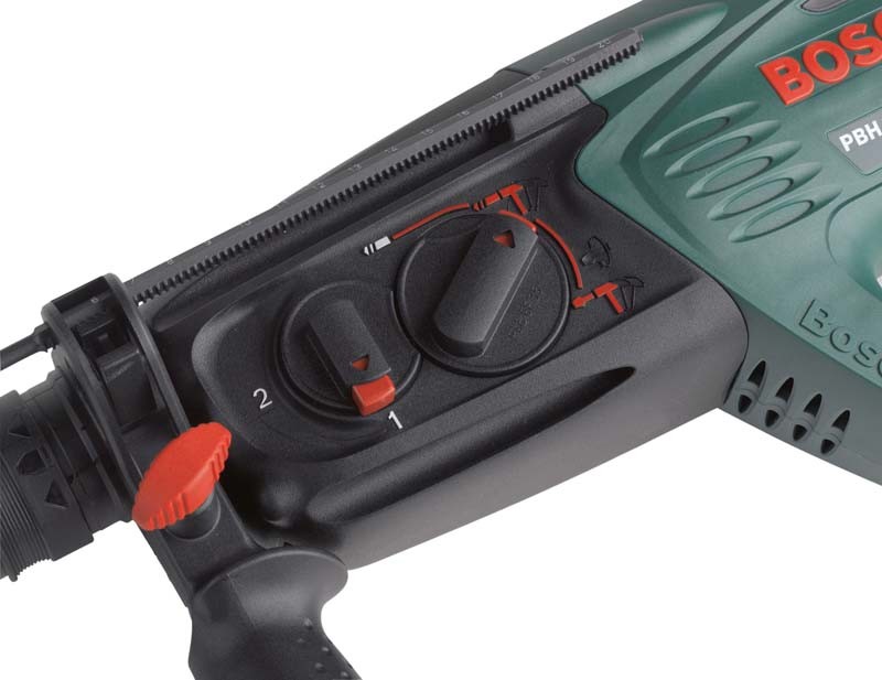 Generalist in Sachen Löcher: Bosch Bohrhammer PBH 3000-2 FRE, Bild 2 Bohrhämmer Bosch Bohrhammer PBH 3000-2 FRE im Test, Bild 2
